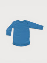 Iksplor baby long sleeve shirt in blue merino wool with lap shoulders and fold-over hand mitts #color_blue sky